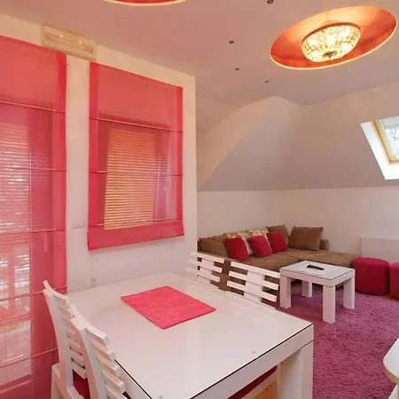 Apartment Petruljevic *